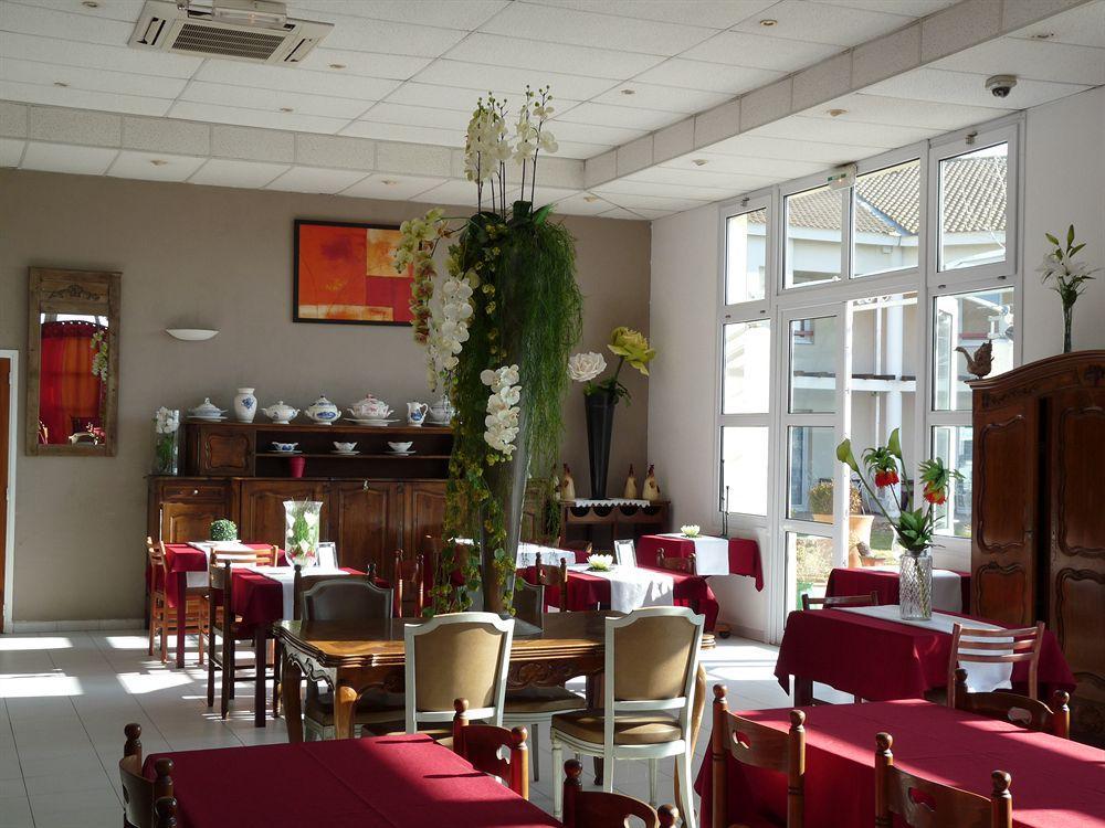Hotel Le Mas Des Ponts D'アルル エクステリア 写真