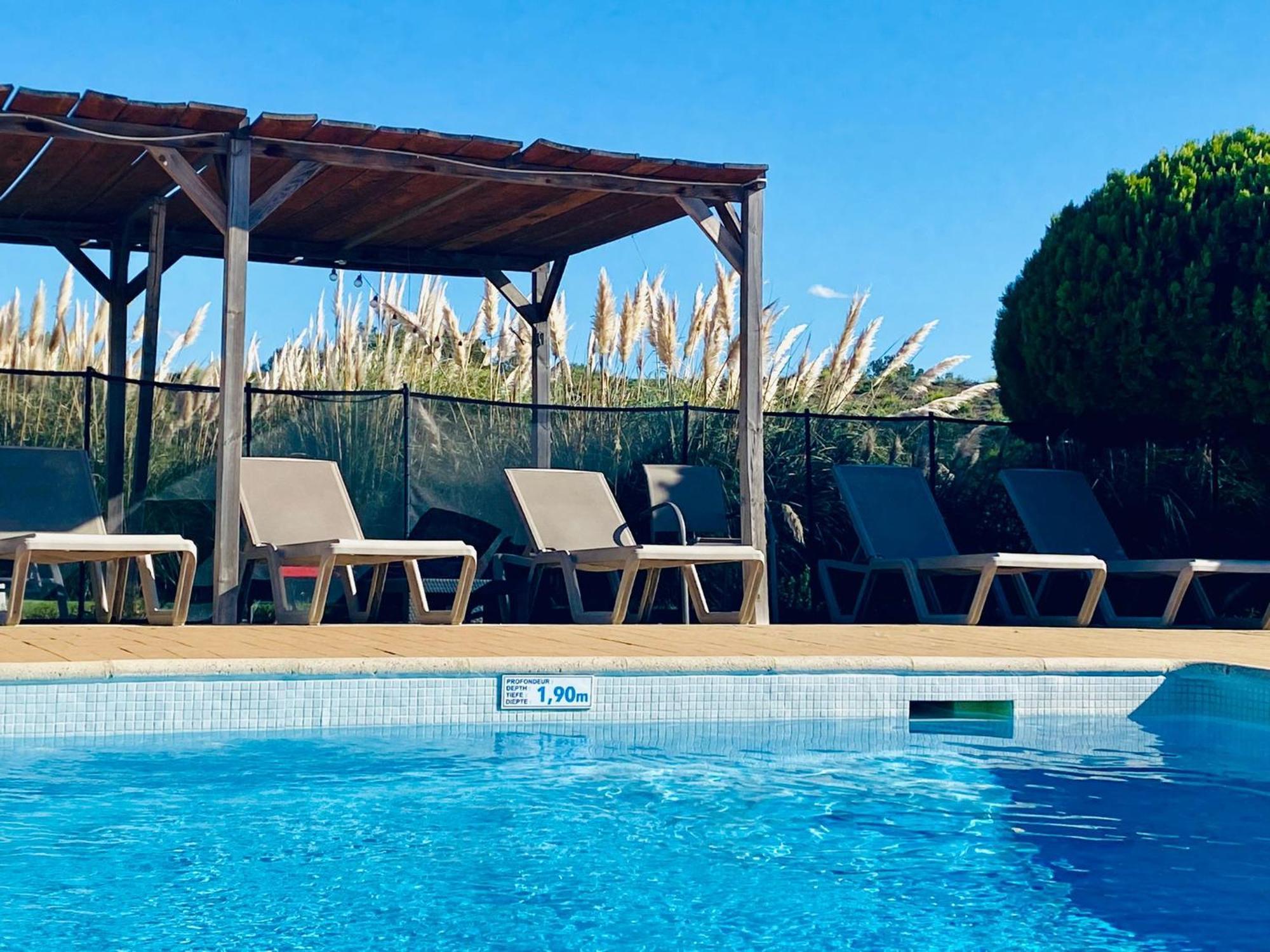 Hotel Le Mas Des Ponts D'アルル エクステリア 写真